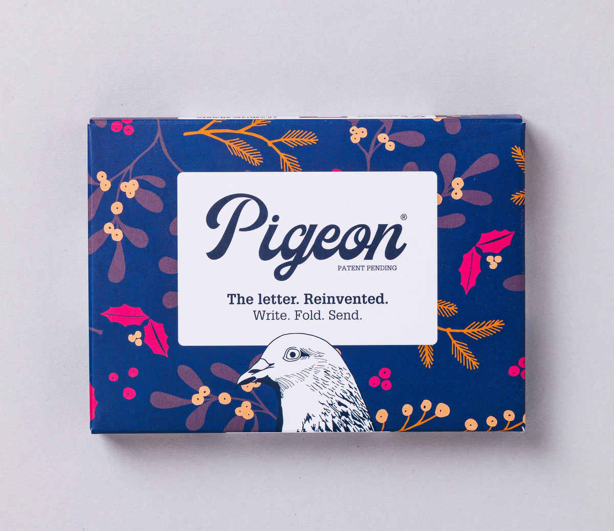Pigeon Winter Berries Folding Letter 6 Pack