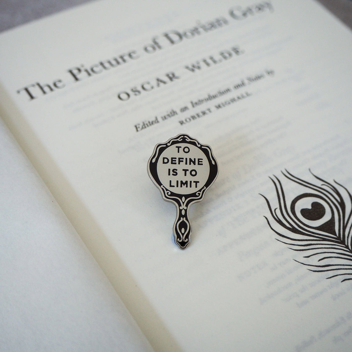 Literary Emporium - The Picture of Dorian Gray Enamel Pin Badge - Gothic Mirror